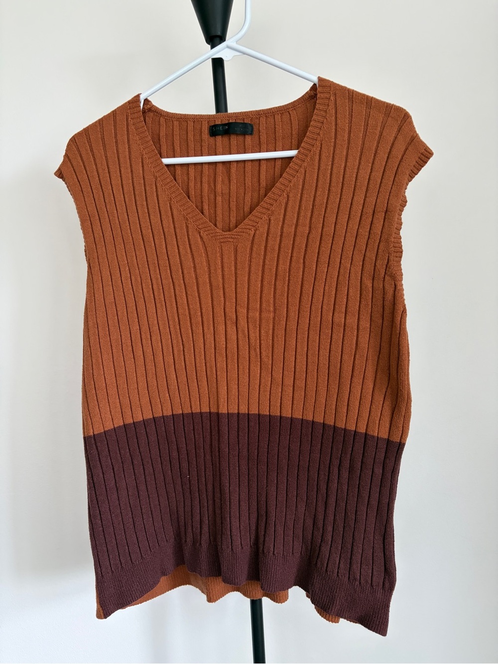 SHEIN Beige Tan V-Neck Sweater Vest Size M